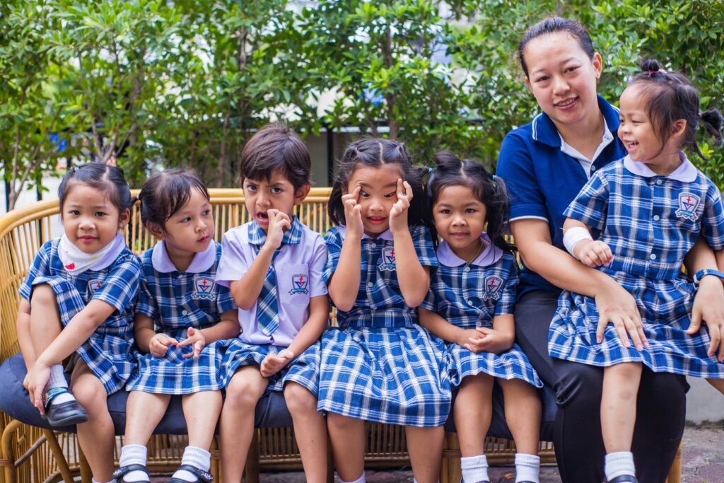 signs-your-child-is-ready-for-playgroup-school